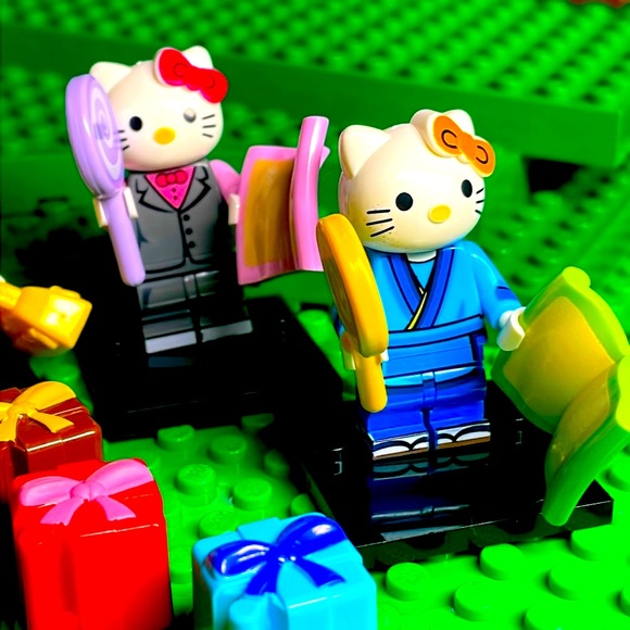 Set of 4 Hello Kitty - Picture 3 of 5